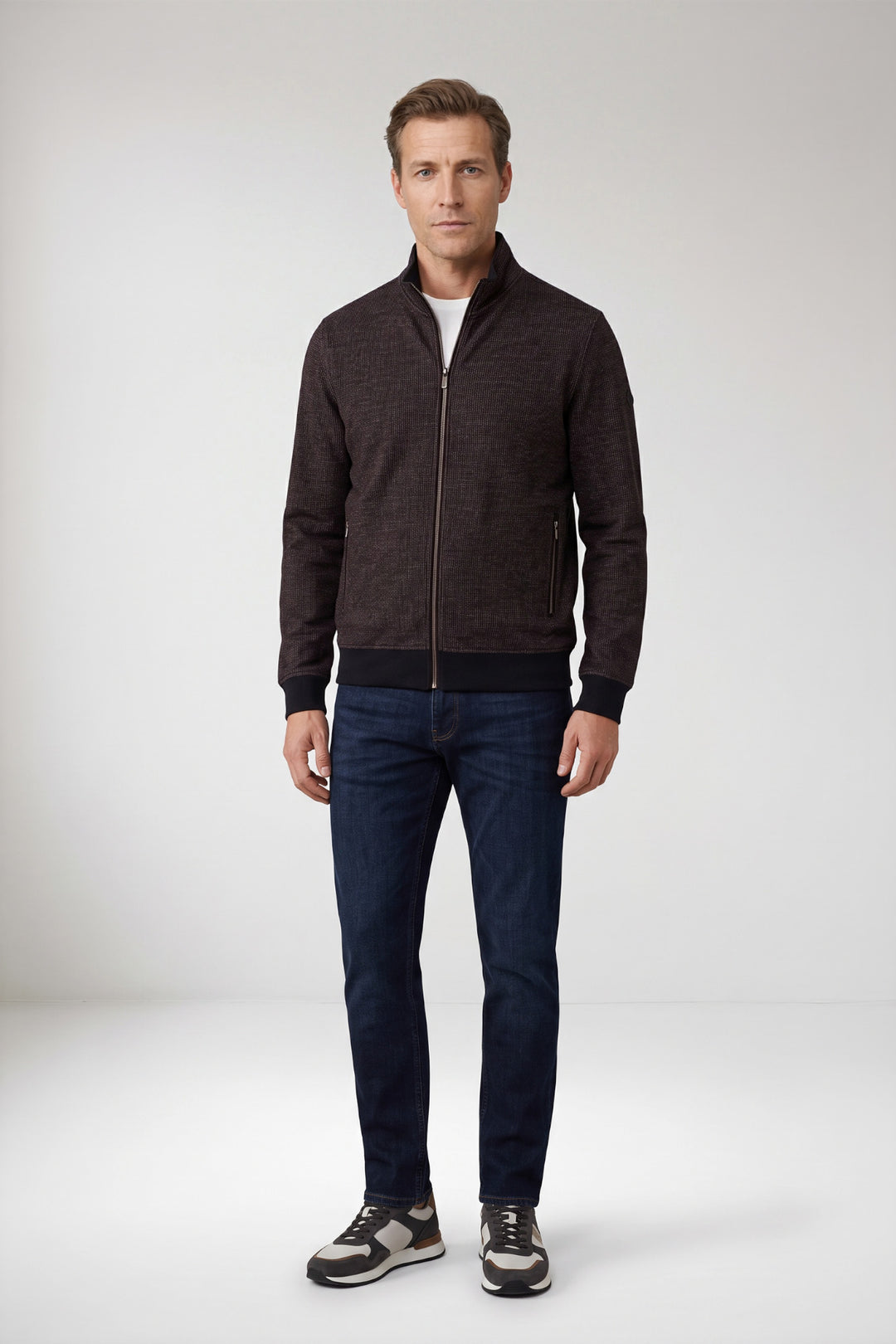 Two-Tone Jacquard Sweatvest - Donker Camel